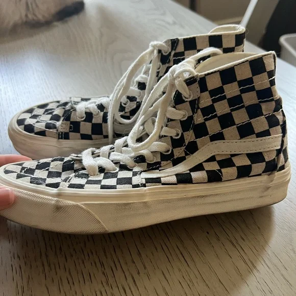Vans Checkerboard High-Top Sneakers - Picture 5 of 6